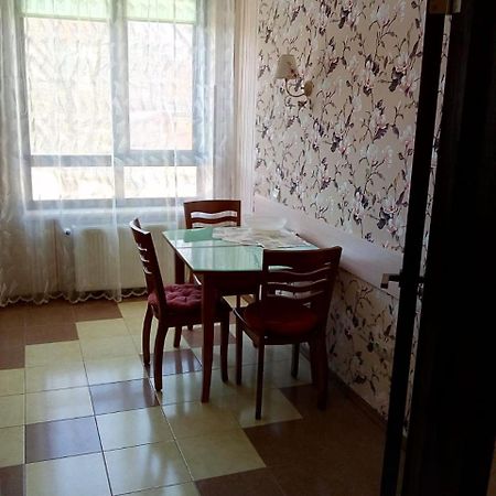 Вулиця Василя Стефаника, 4 Truskavets Exterior photo